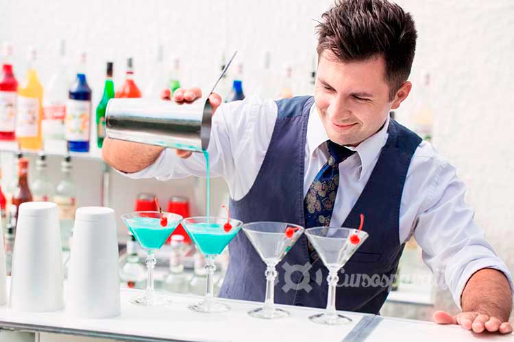 Curso de Barman: Servicios de bar y cafetería